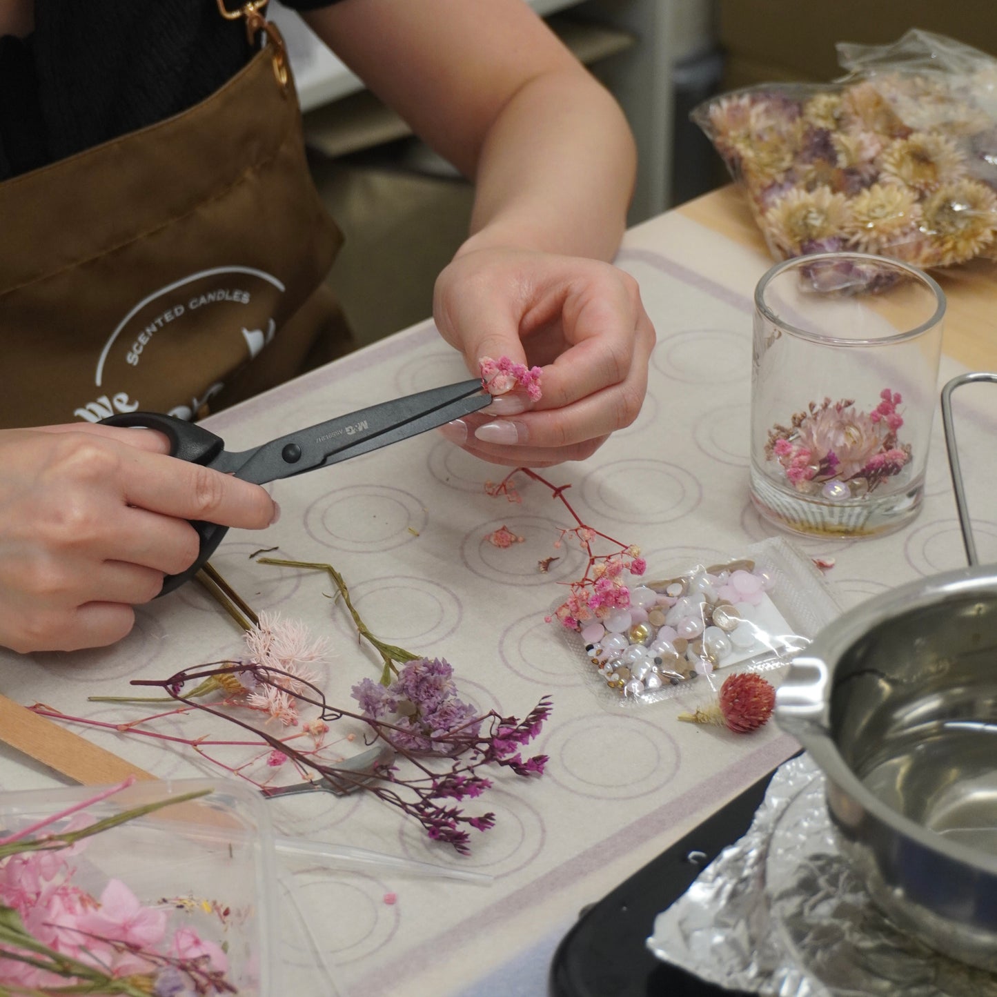 Floral Container Candle Making Workshop